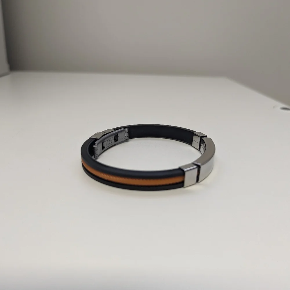 N/A available black